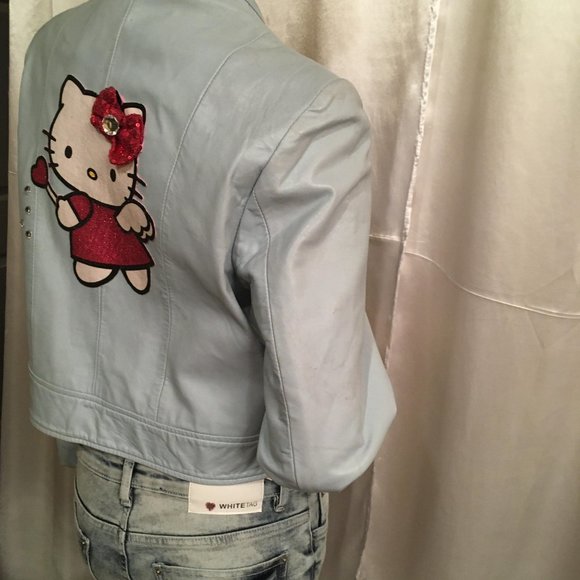 ADORABLE robins egg blue genuine leather jacket jacket with hello kitty details! - Picture 12 of 15